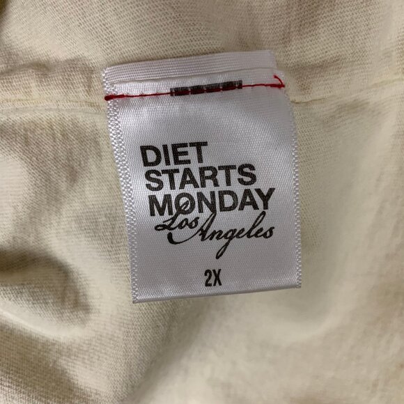 Diet Starts Monday Apple Tee Inside Out Stitching 2XL Short-Sleeve Shirt - Picture 11 of 14